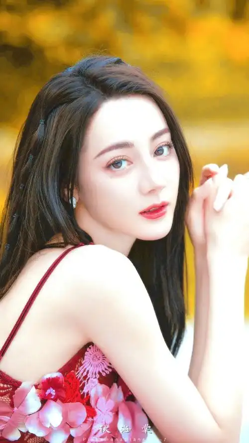 2024迪丽热巴新春产出接力