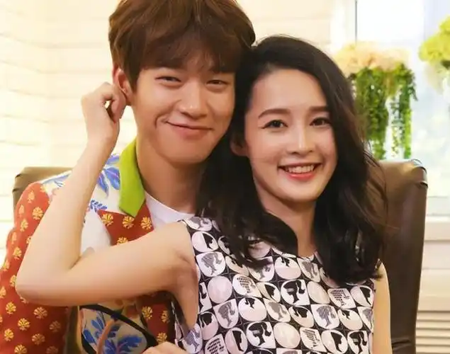 娱乐圈丑陋的"性凝视"在柳岩和李沁身上体现得淋漓尽致|杨幂|杨颖|女