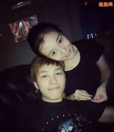 洪尧曹赢心分手了 洪尧上节目挽留曹赢心