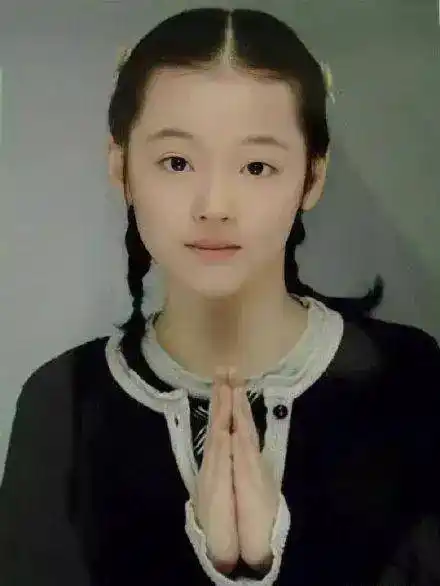 被雪莉的颜值征服_小时候_娜比_李秀满