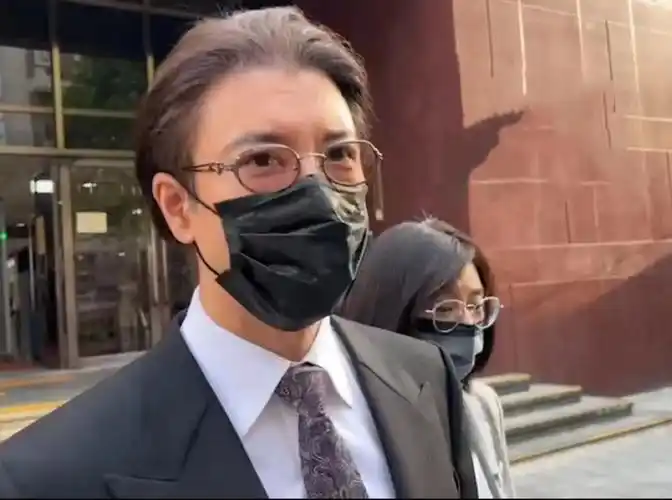 王力宏李靓蕾首次出庭对决,男方皱眉头沧桑大变样,交锋原因曝光_腾讯