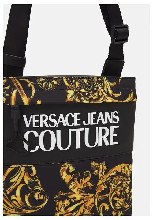 versace jeans couture 范思哲 男士尼龙巴洛克印花图案斜挎单肩包