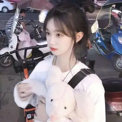 2020抖音女生头像可爱甜美 被窝是上帝在人间开的分店
