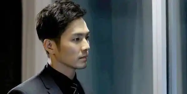 整整隐瞒了15年,钟汉良的老婆终于被曝光,长的那么美难怪不公开_妻子