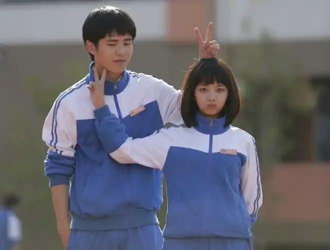 刘昊然和谭松韵在一起过吗 - 生活 - 聚优信息报