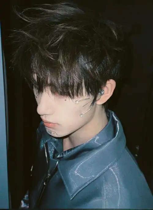 丁程鑫演唱会舞台饭拍