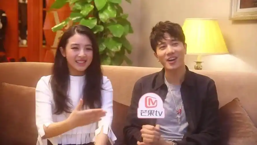 【兰陵王妃】邕锁夫妇合体 彭冠英赞美张含韵嫌时间太短