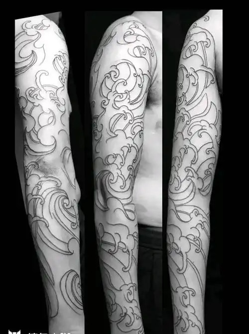 浪臂线条纹身图片手臂老传统浪花浪臂纹身图案