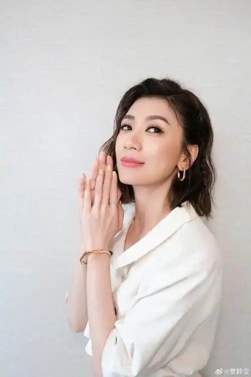 贾静雯最新状态##贾静雯录怦然4闯入妈咪姐赛道