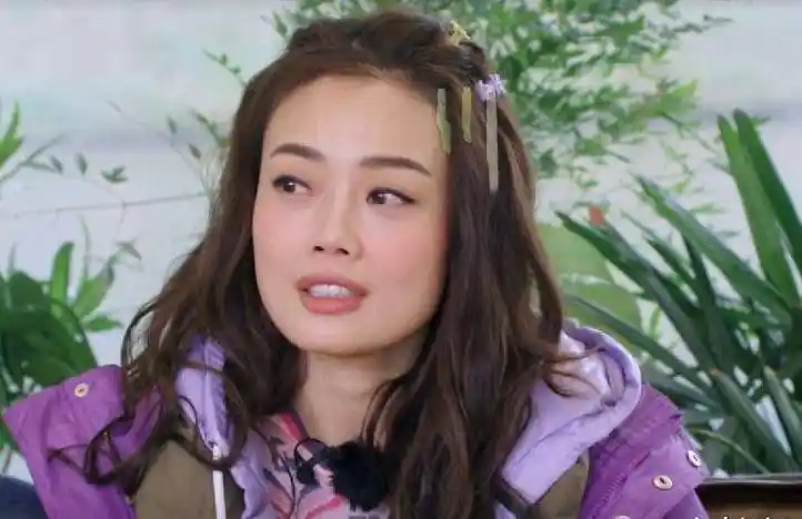 容祖儿和张翰将一个生活实验真人秀节目,演成了恋爱节目,还挺甜