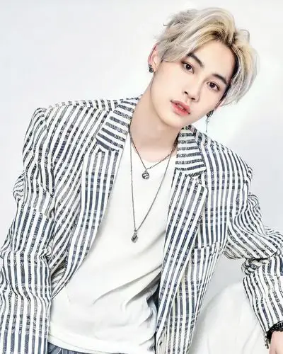 p>诺帕努·甘塔柴(boun),1995年7月10日出生于泰国,泰国男演员. /p>