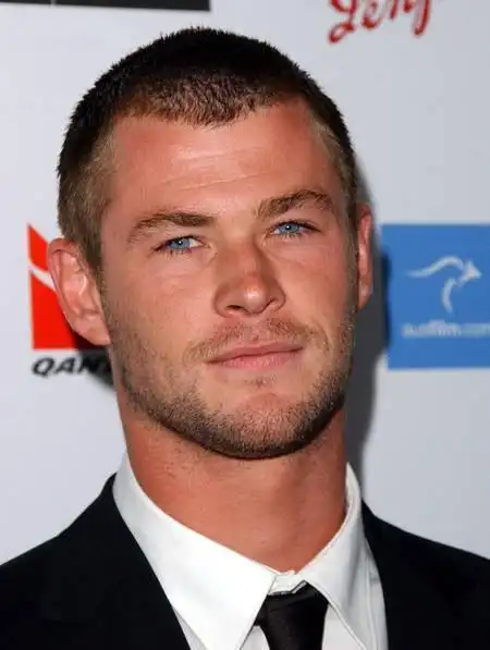 克里斯·海姆斯沃斯(澳大利亚男演员)_石塘网