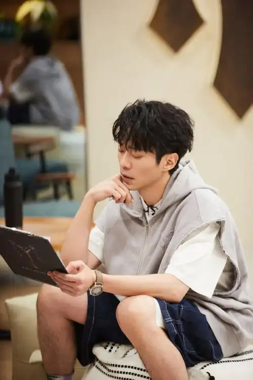 张栋梁第21个故事巡回演唱会官宣