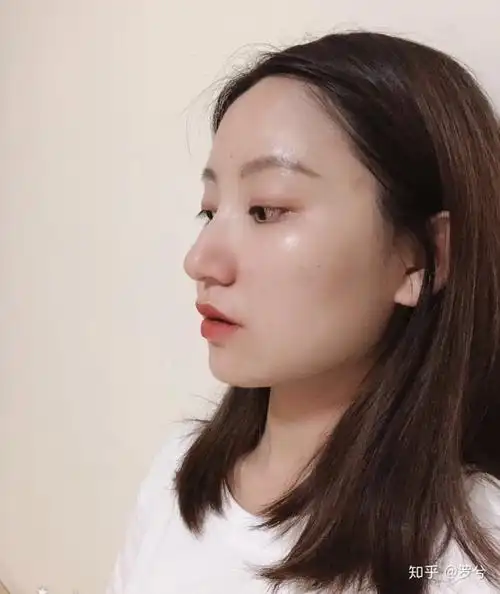 鼻梁高是一种怎样的体验?