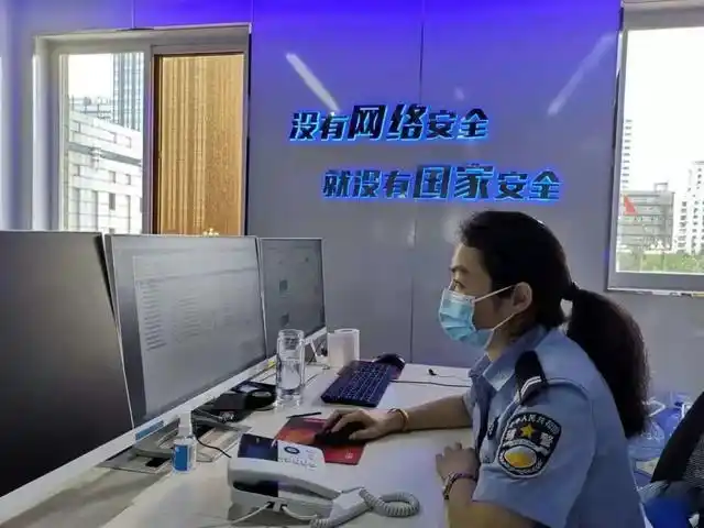 坚守!"战疫"一线中的烟台网警