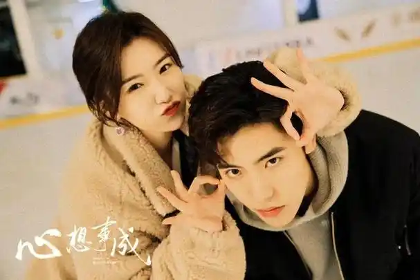 演姐弟恋不违和的5位女星不油腻不辣眼睛个个浑然天成