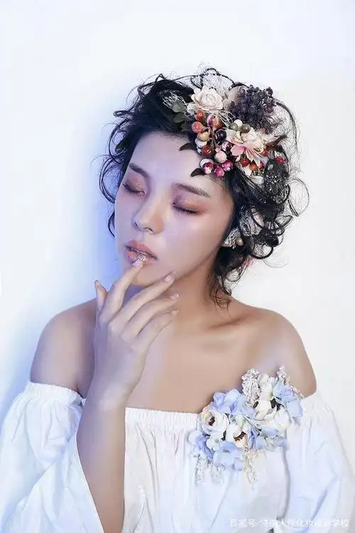 美图欣赏,精致妆面造型,济南化妆学校化妆分享!