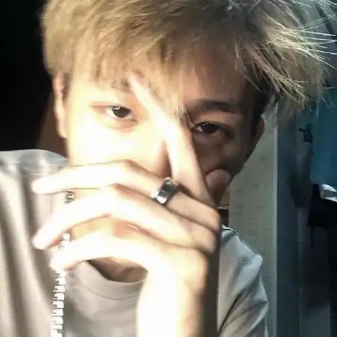 最新韩系风阳光又高冷的帅气帅哥头像照片大全,男生头像图片