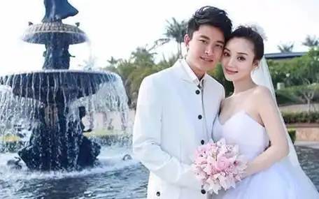 继贾乃亮之后娱乐圈又一对情侣分手!男方已删光女方所有微博!