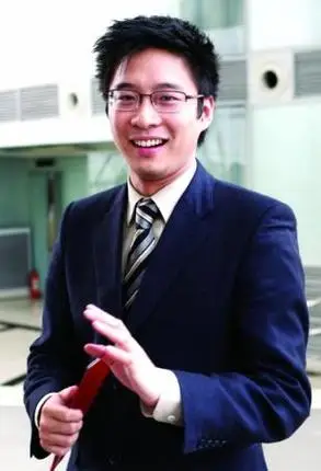 霍启山(eric),家族身价:超过100亿,1983年5月生,广州人,是霍英东的