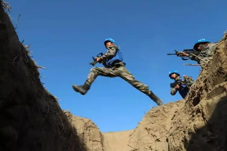 出征在即!听赴马里维和的蓝盔勇士的内心独白