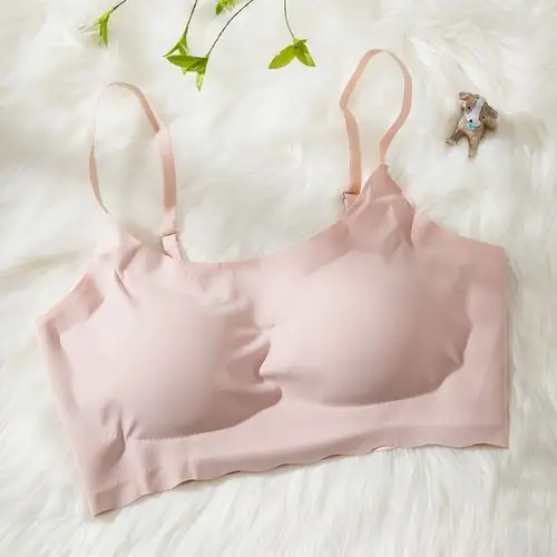 千奈美内衣学生女无钢圈细肩带简约中模杯无钢圈睡眠运动内衣文胸罩