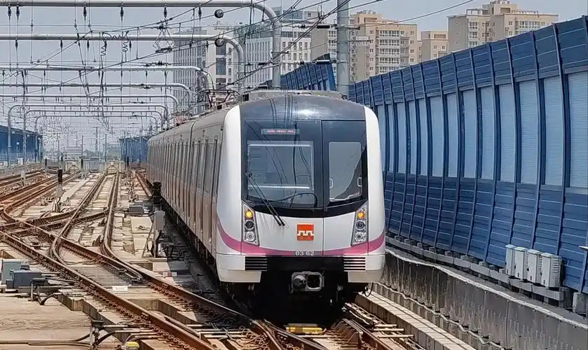 【西安地铁3号线】362香湖湾出站