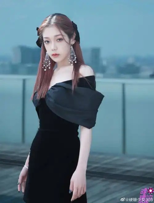 硬糖少女303[超话]# #希林娜依高[超话]##. 来自硬糖少女303 - 尾博