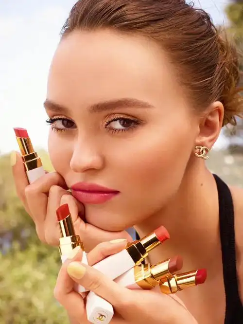 chanelbeautyss2022campaign77