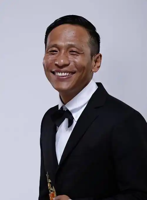 宋小宝成名后抛弃糟糠之妻,二婚娶女粉丝,如今他怎样了_焦小龙_因为