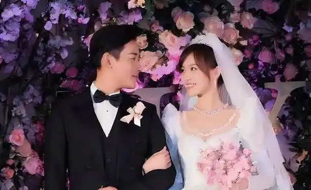 罗晋与唐嫣:不是高攀,是双向奔赴的浪漫_爱情_细节_关怀