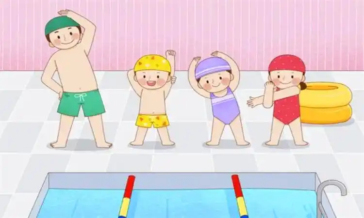 01游泳前是需要进行热身的,因为身体如果不热身的话,关节处就比较紧绷