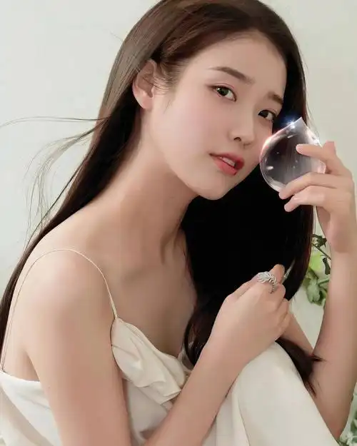 iu李知恩ins高清合集,今日份更新2