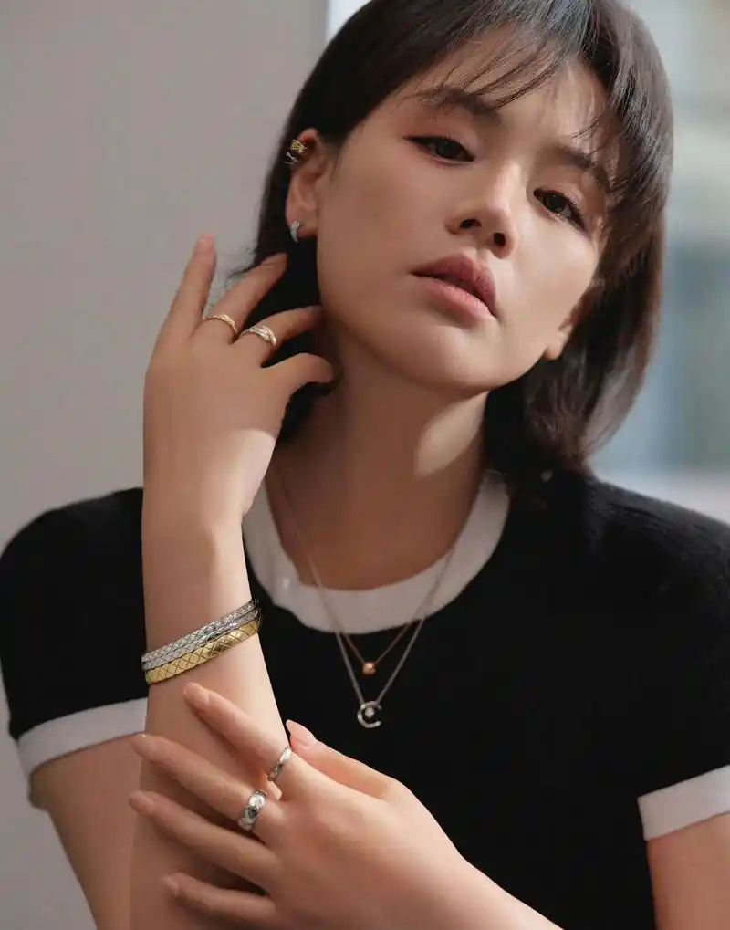 马思纯:爱情不再是生活的全部,事业才是我的追求 在最新一期的《给我5