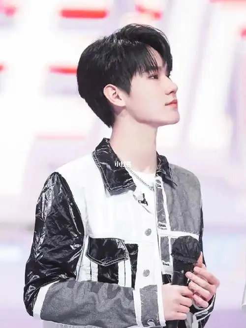 张真源做梦素材