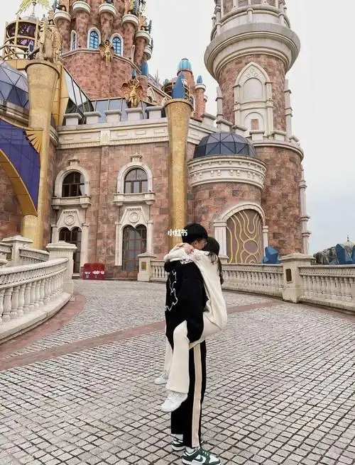 163&186身高差情侣氛围感照07