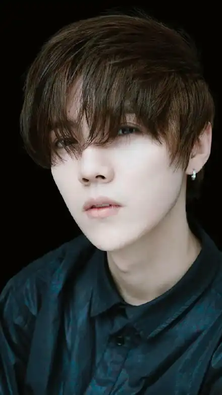 鹿晗帅气写真图片