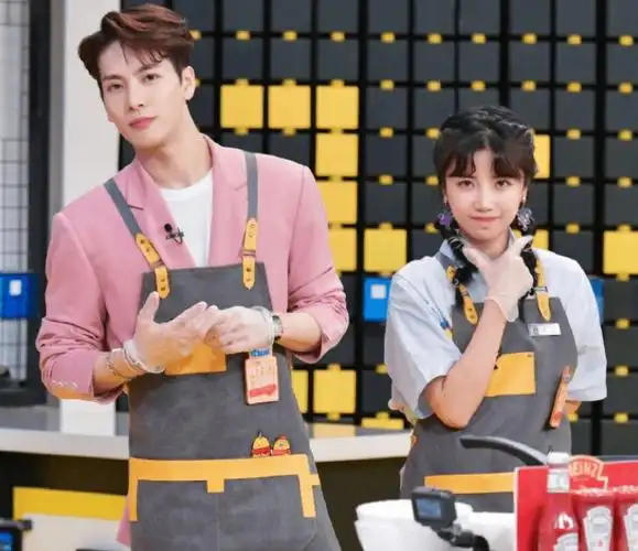 原创拜托了冰箱7路透荷尔萌再次合作吴磊赵丽颖也来袭