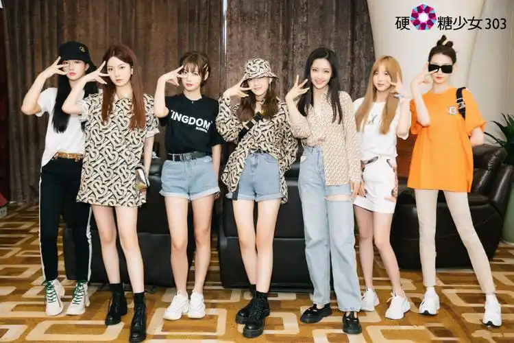 原创硬糖少女303大片曝光:赵粤显老,希林像病人,张艺凡最惊艳!