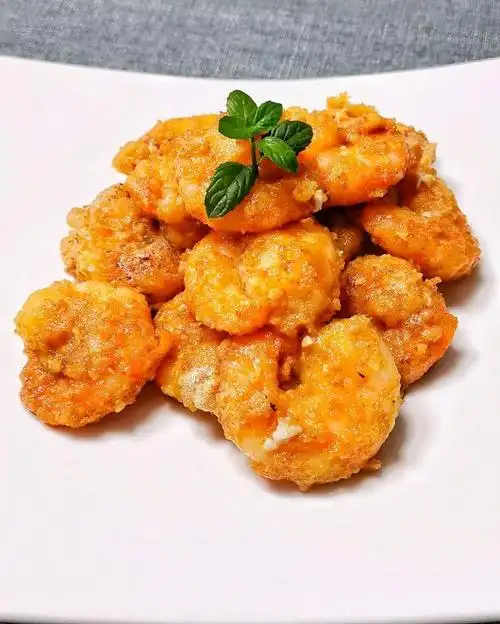 私房菜～蛋黄焗虾仁(9/13)