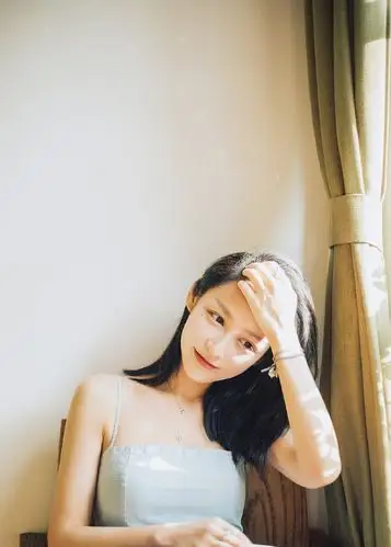 摄影:做一个安静的女子,优雅而清新!