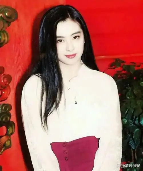 王祖贤:一生只追求一份纯纯的爱,56岁却仍"孤身一人"