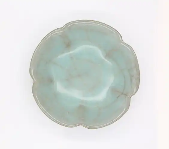 南宋官窑花口洗