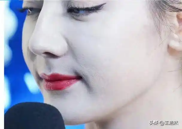 迪丽热巴的超级怼脸生图 67