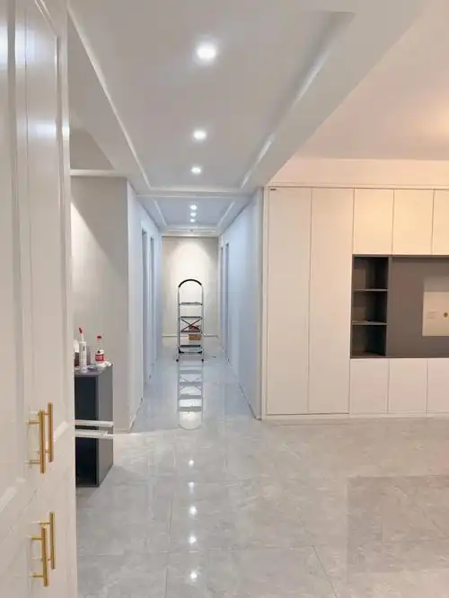 网购的射灯和筒灯,不知道应该找谁来安装.