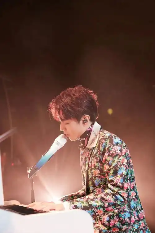 他的表达很含蓄.#王俊凯 #努力去见他 - 抖音