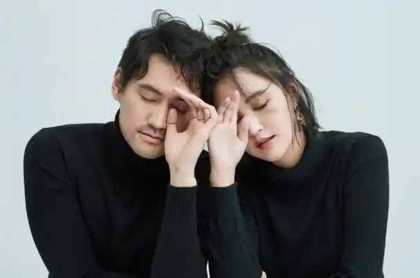 看俩人的身高资料,袁弘181cm,张歆艺170cm,二姐的个子虽然不算低了