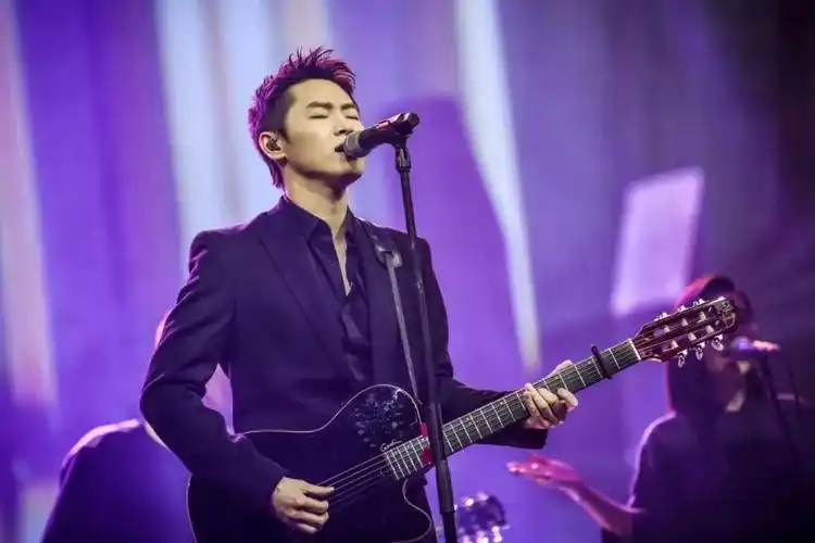 如何评价梁博? - 知乎