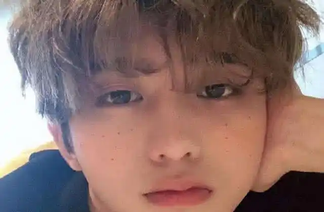 男星素颜照曝光,易烊千玺朱正廷杨洋是这样,蔡徐坤让人意 外