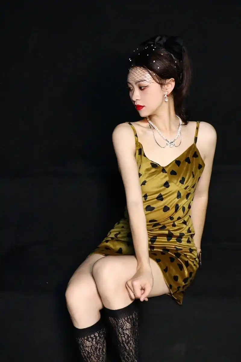 美丽坏女人#不是吧这都拿不下你 #分享照片 #复古 #nud - 抖音